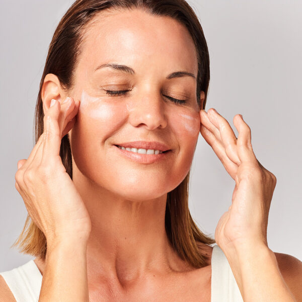 Cream C2 Anti-Age and Anti-Stress - Combination-Oily Skin - Image 3